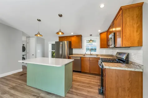 10 Black Forest Road North Hampton NH 03862