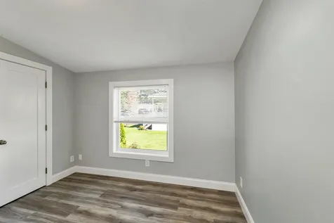 10 Black Forest Road North Hampton NH 03862