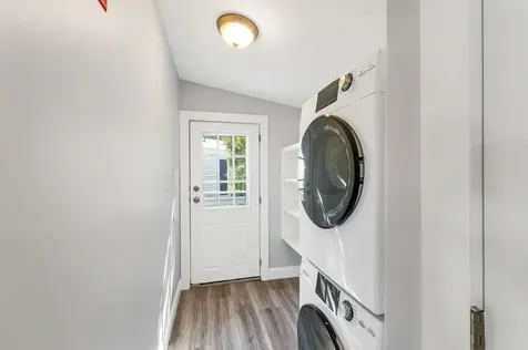 10 Black Forest Road North Hampton NH 03862