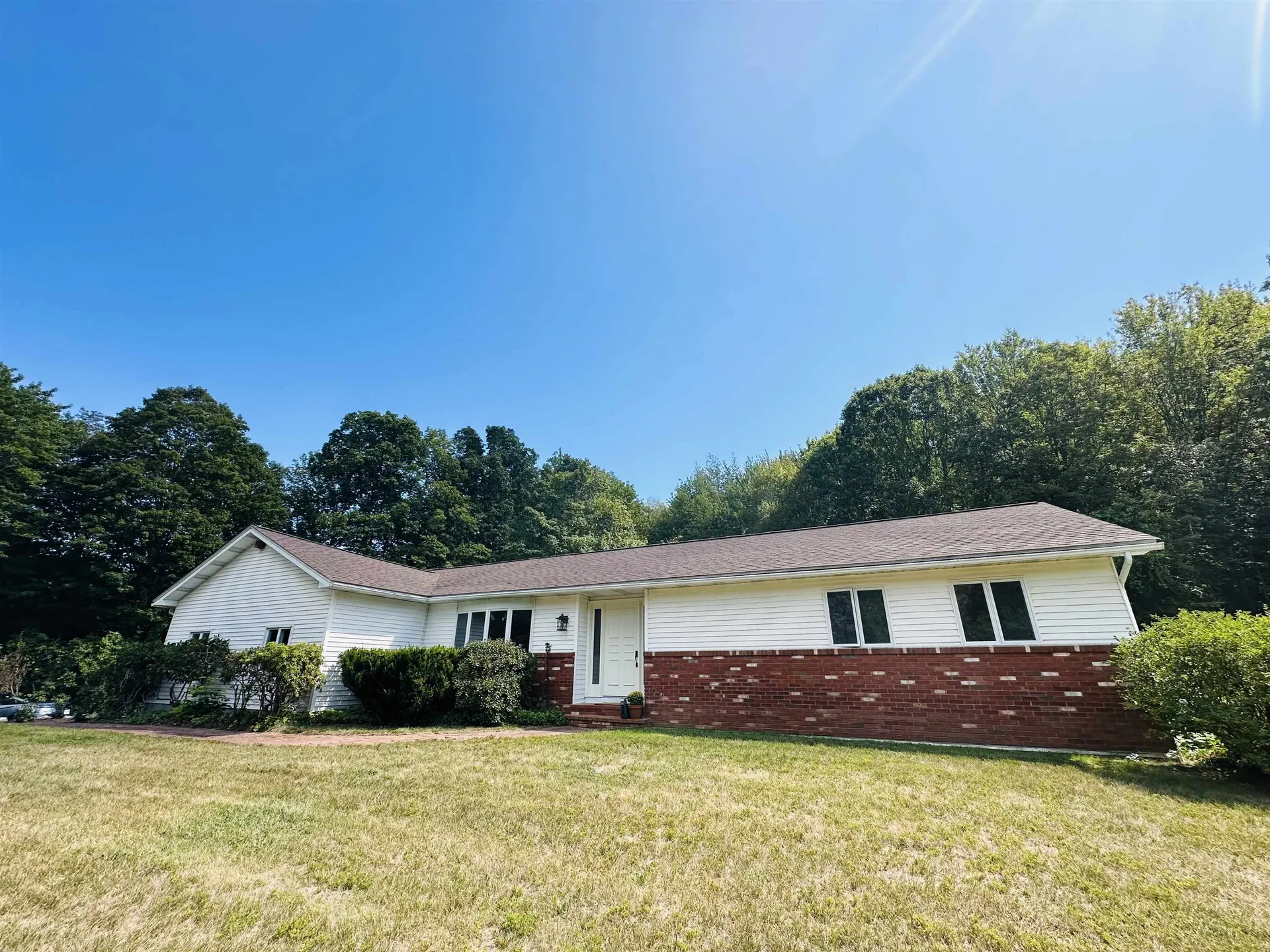262 N Haverhill Road Kensington NH 03833