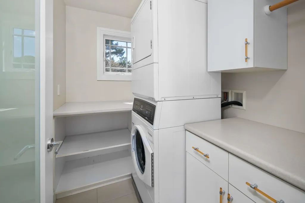 113 Bald Head Cliff Road York ME 03902