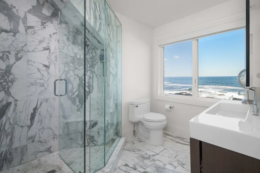 113 Bald Head Cliff Road York ME 03902