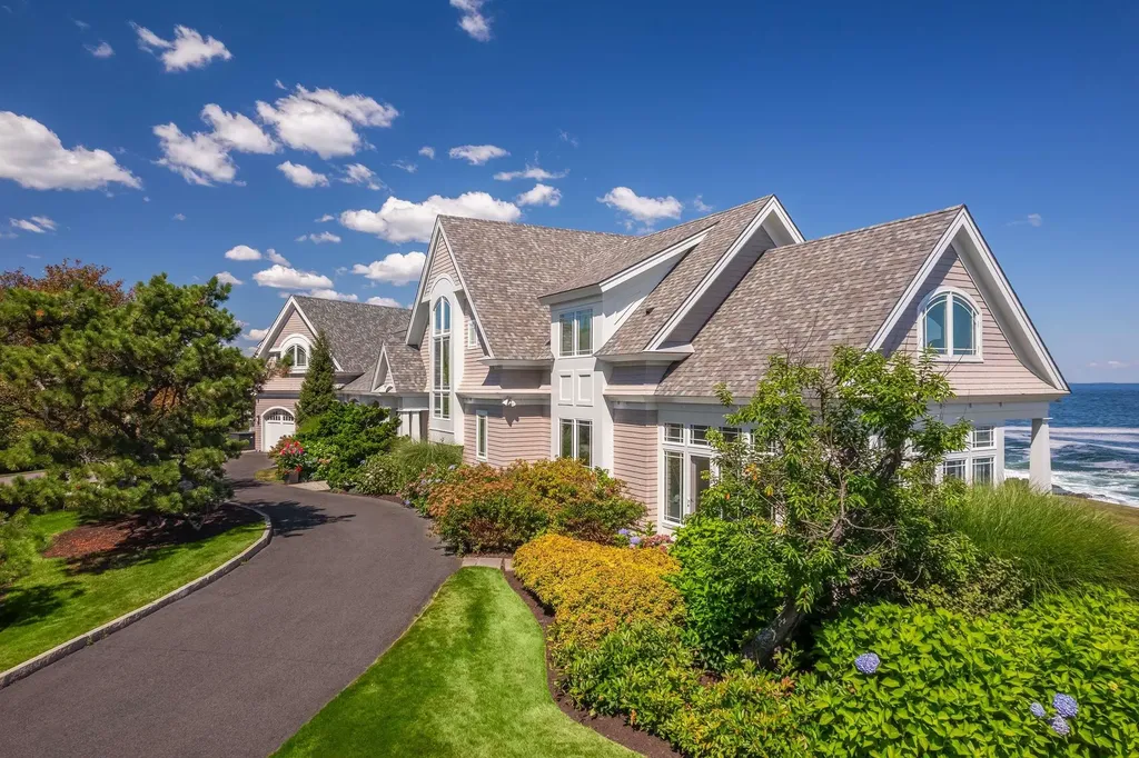 113 Bald Head Cliff Road York ME 03902