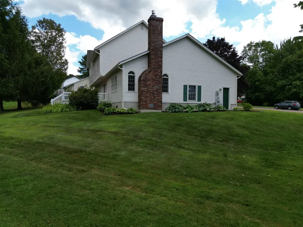 107 Tamarack Drive Williston VT 05495