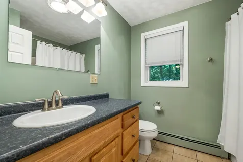 12 Serenity Lane Meredith NH 03253