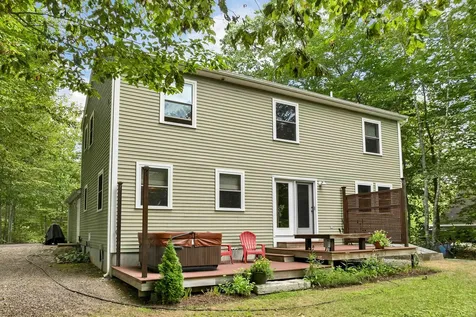 12 Serenity Lane Meredith NH 03253