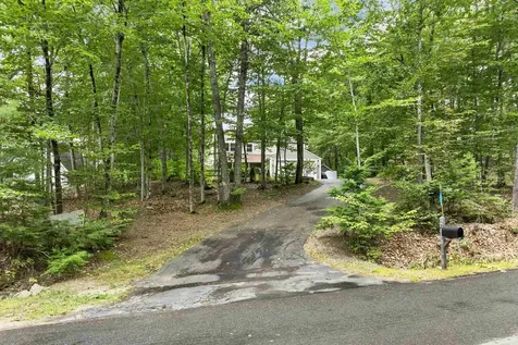 12 Serenity Lane Meredith NH 03253