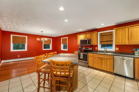 12 Serenity Lane Meredith NH 03253