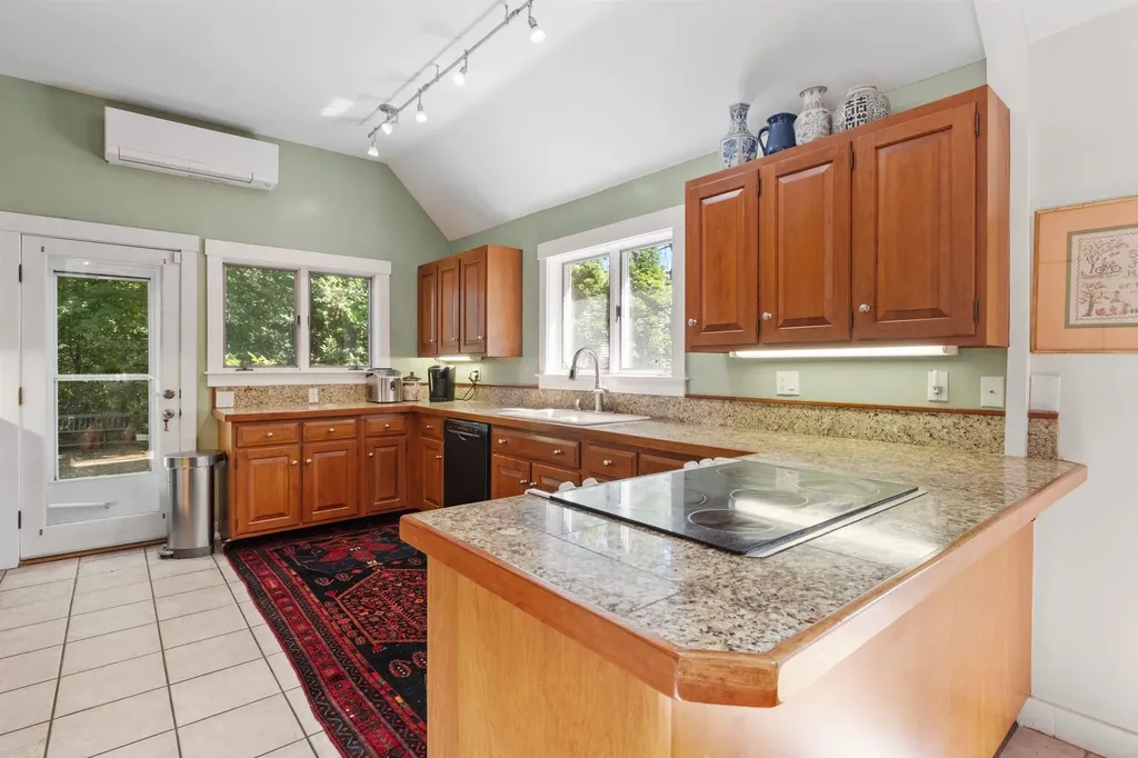 12 Clover Lane Laconia NH 03246