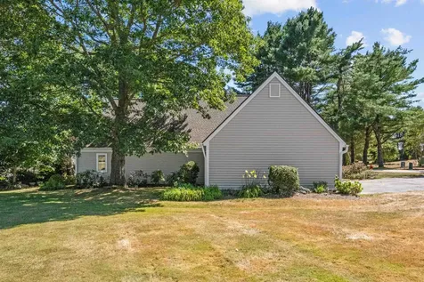 12 Clover Lane Laconia NH 03246