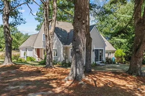 12 Clover Lane Laconia NH 03246