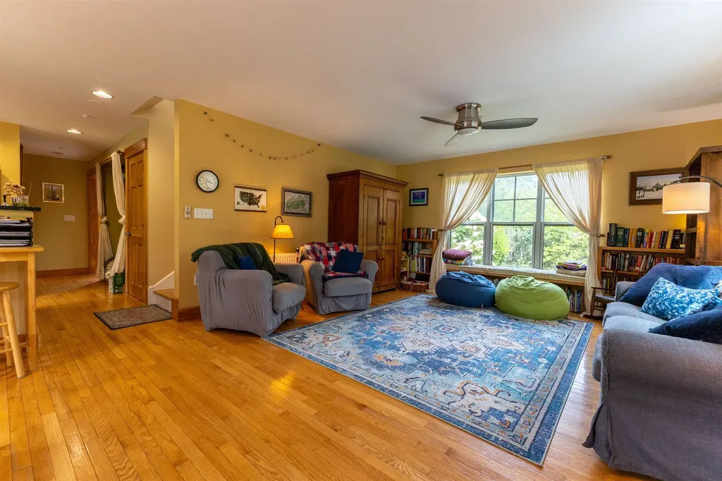 89 Steele Road Peterborough NH 03458