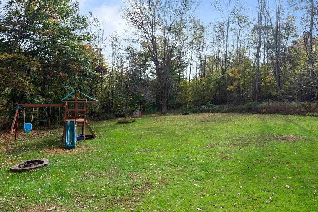 896 East Hill Road Richmond VT 05477