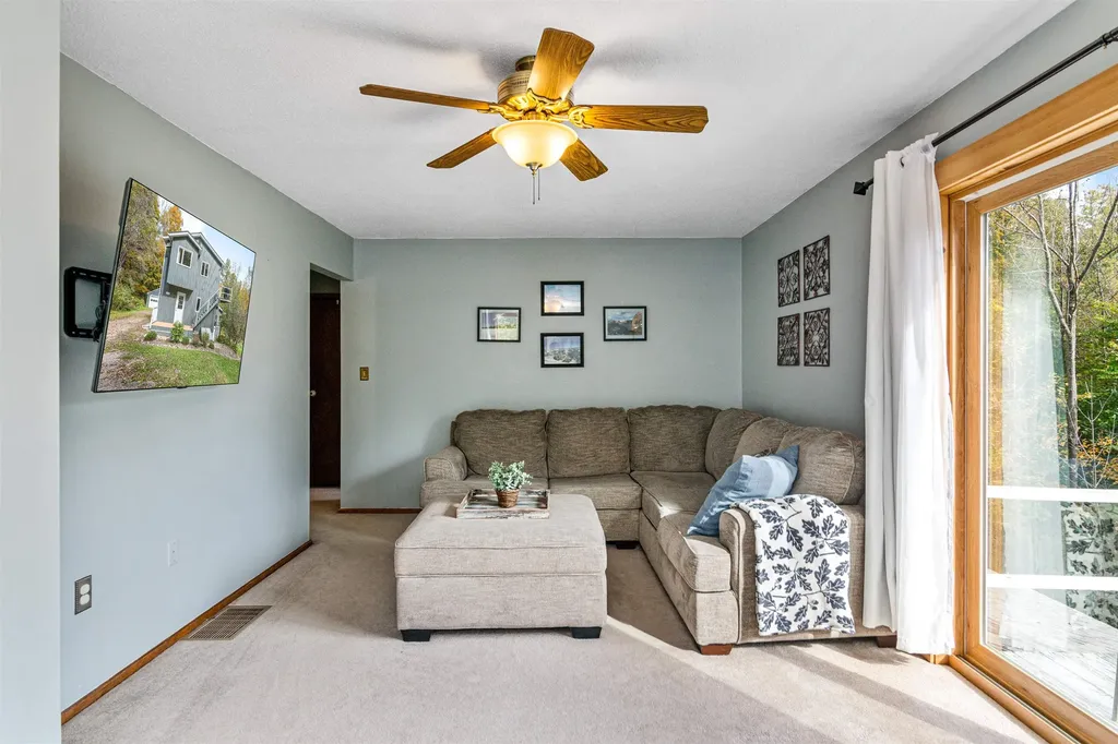 896 East Hill Road Richmond VT 05477
