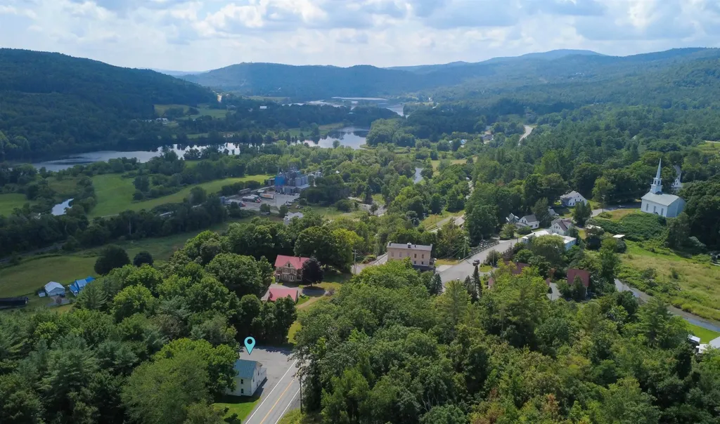 1743 Us Route 5 South Barnet VT 05821