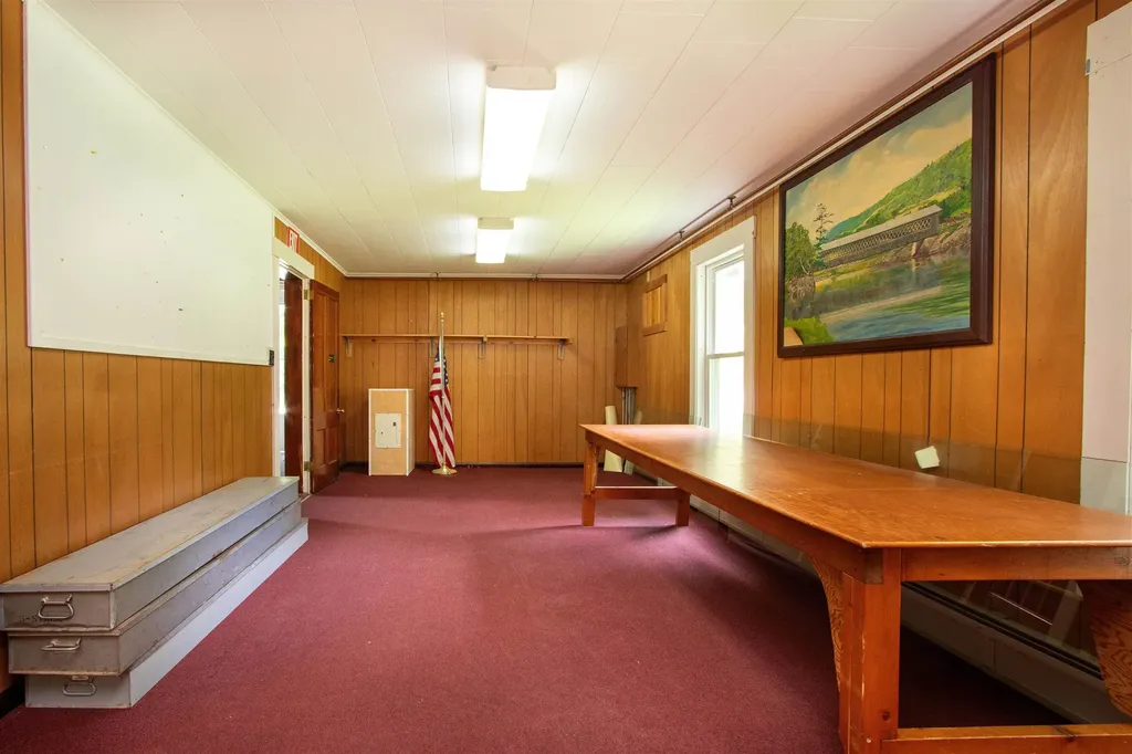 1743 Us Route 5 South Barnet VT 05821