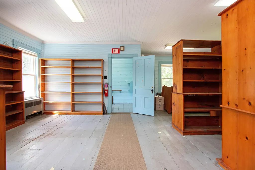 1743 Us Route 5 South Barnet VT 05821