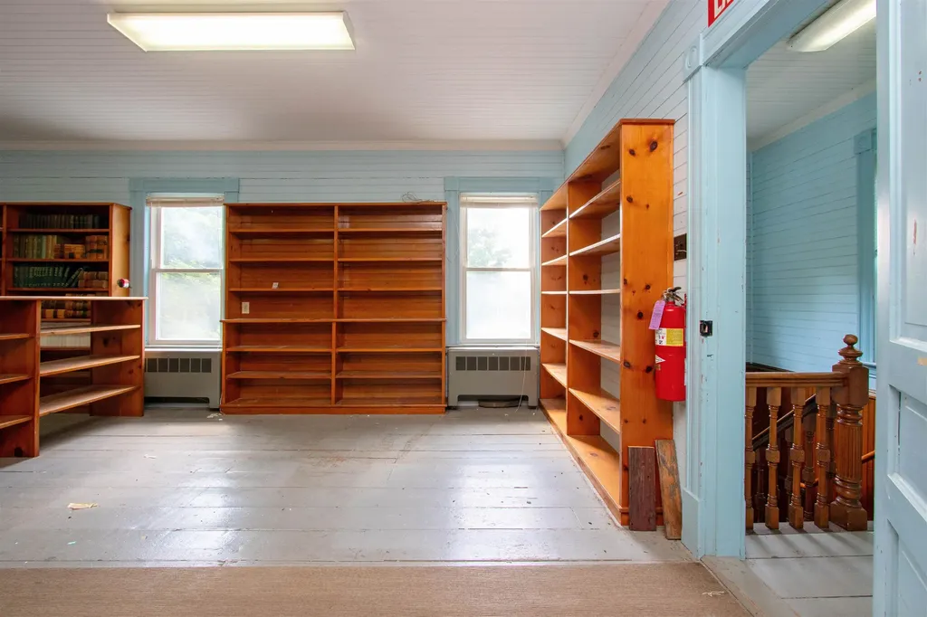 1743 Us Route 5 South Barnet VT 05821