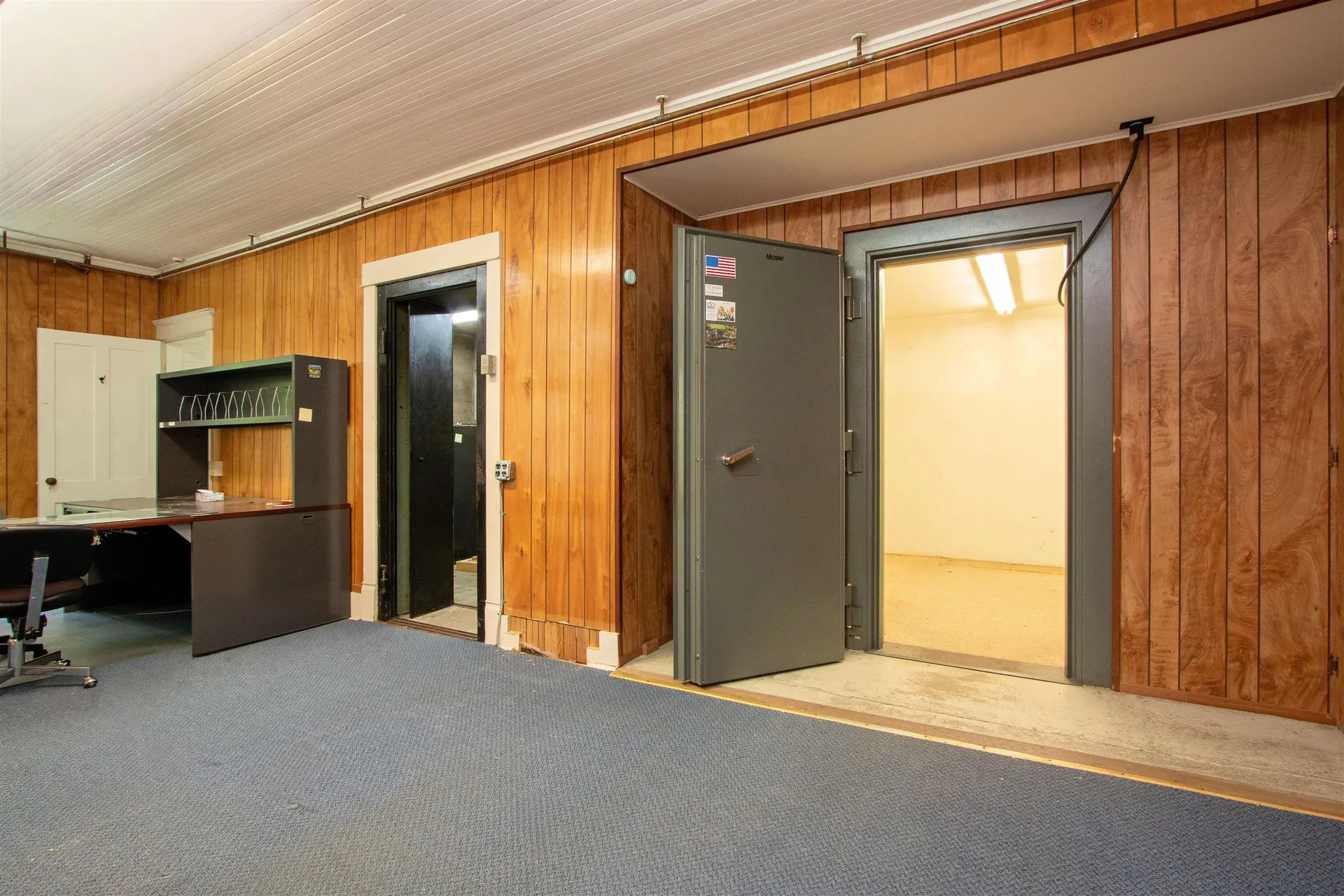 1743 Us Route 5 South Barnet VT 05821