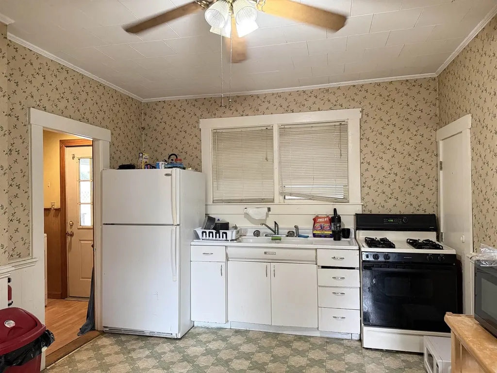 22 Church Street Walpole NH 03609