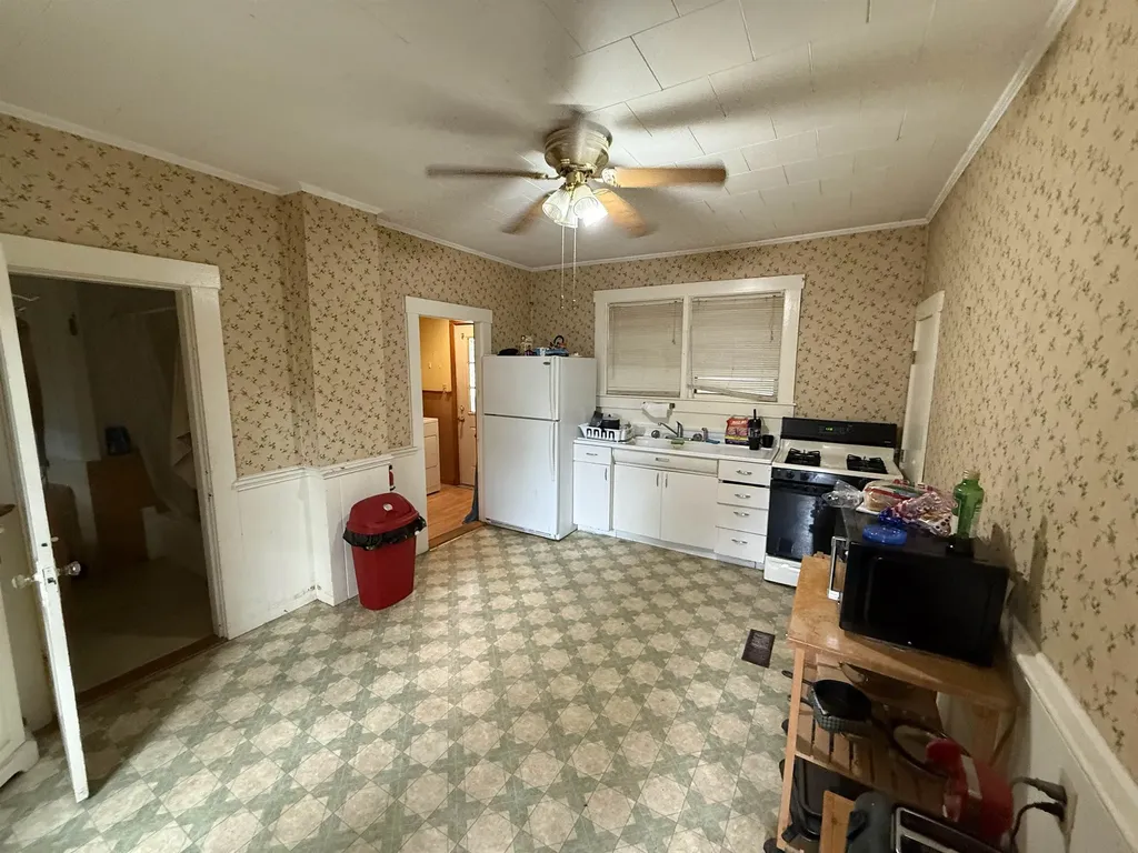 22 Church Street Walpole NH 03609