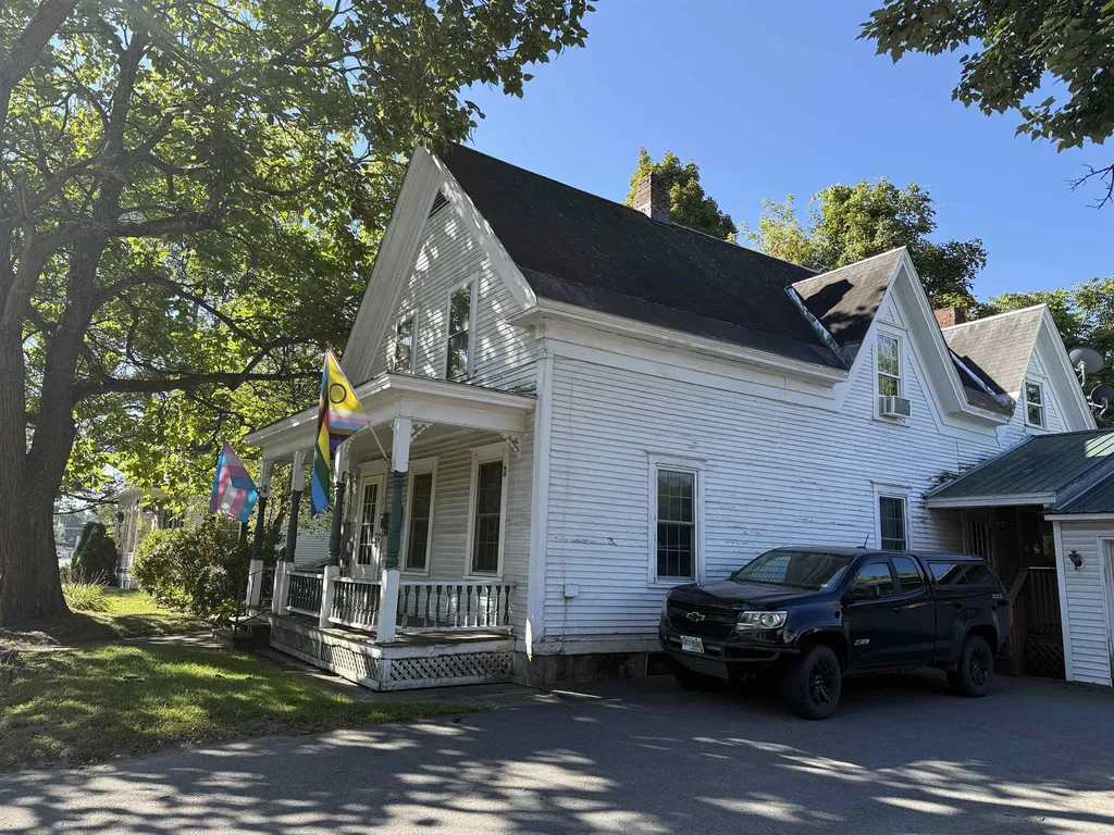 22 Church Street Walpole NH 03609