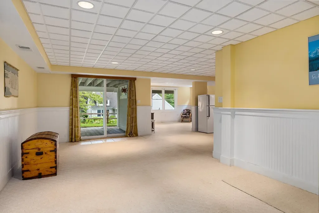 39 Old Bay Road New Castle NH 03854