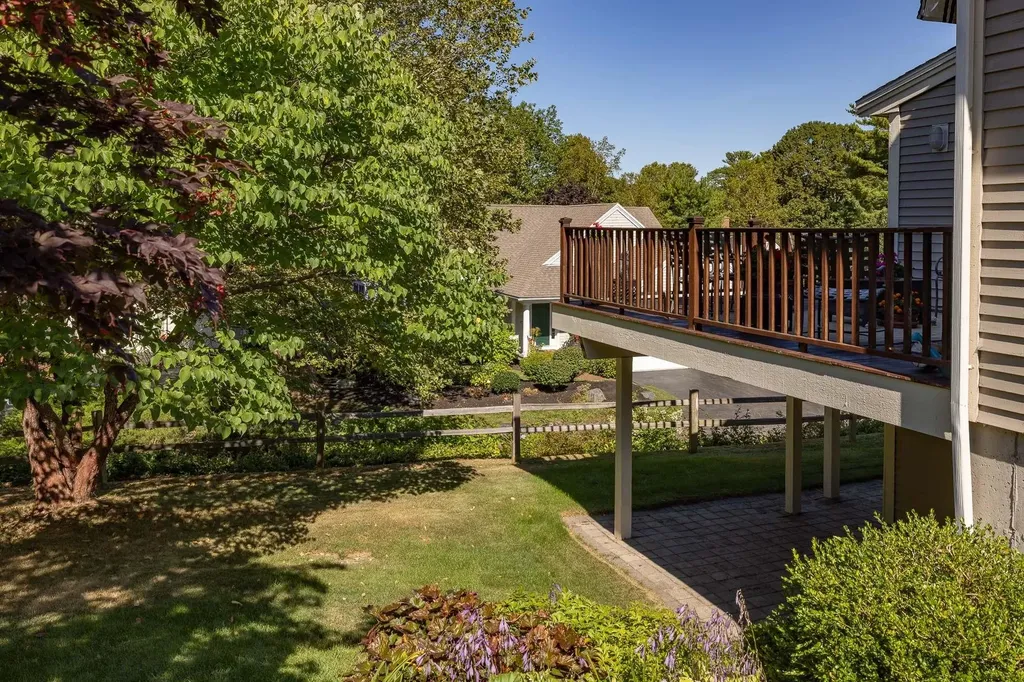 39 Old Bay Road New Castle NH 03854