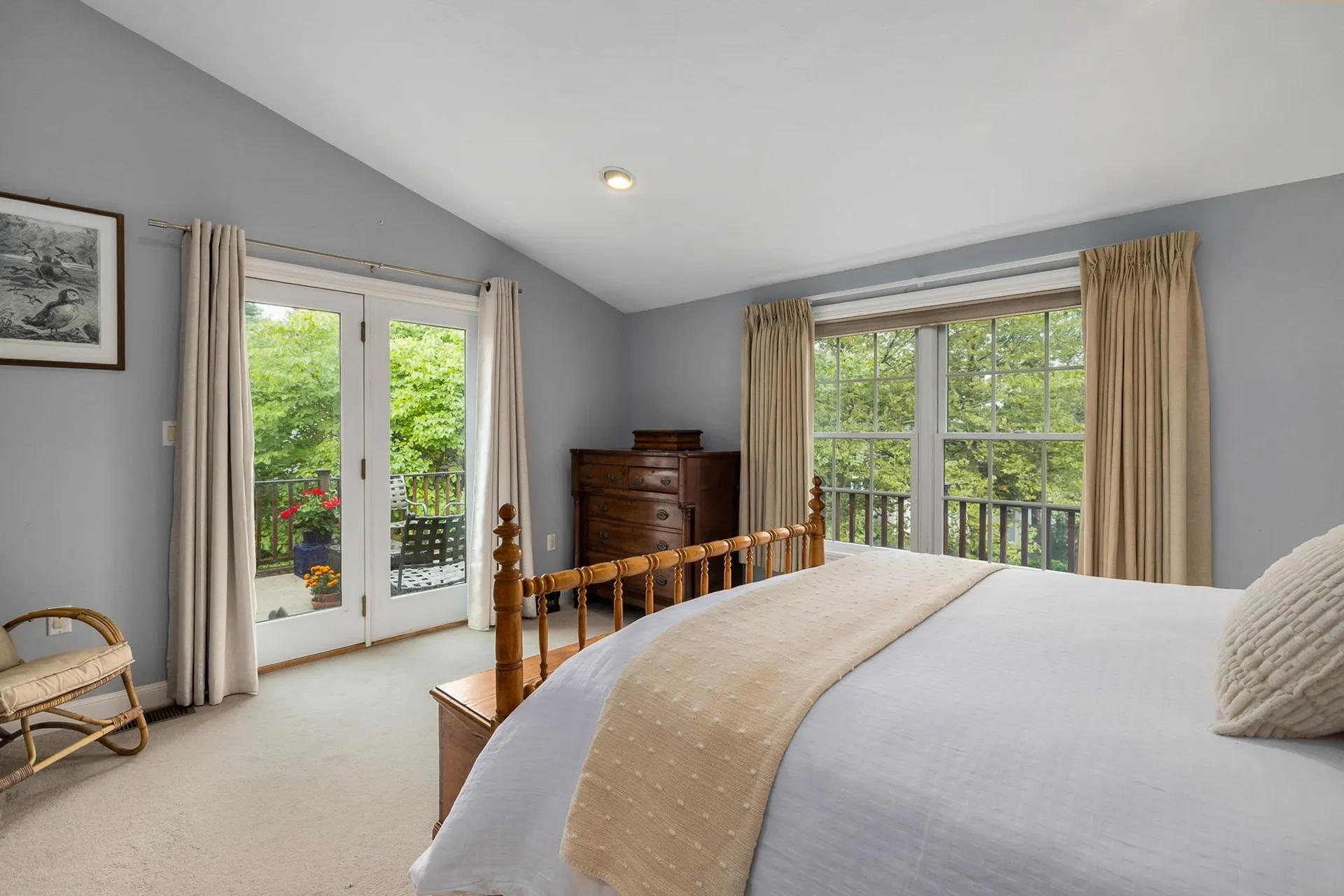 39 Old Bay Road New Castle NH 03854