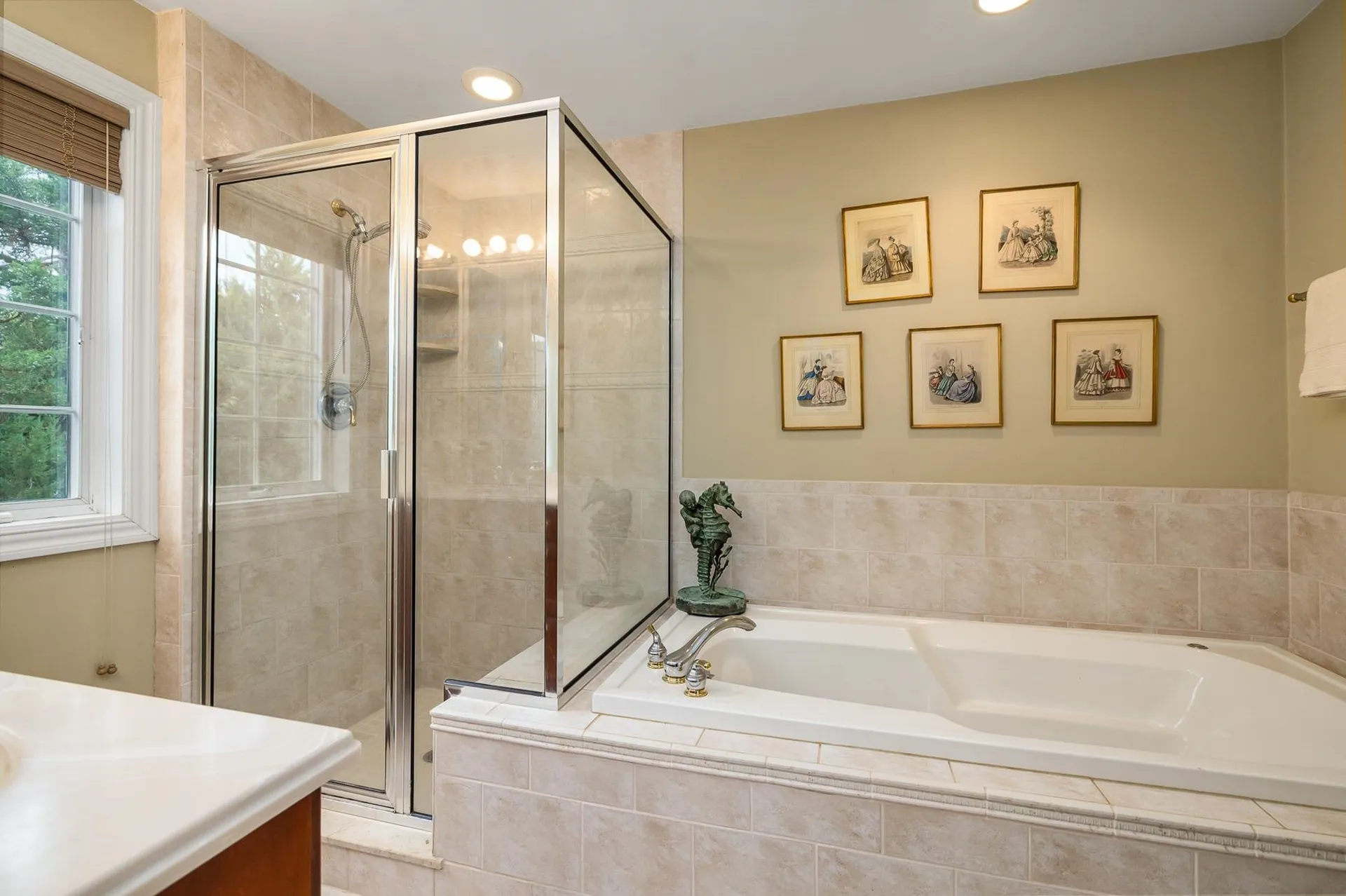 39 Old Bay Road New Castle NH 03854