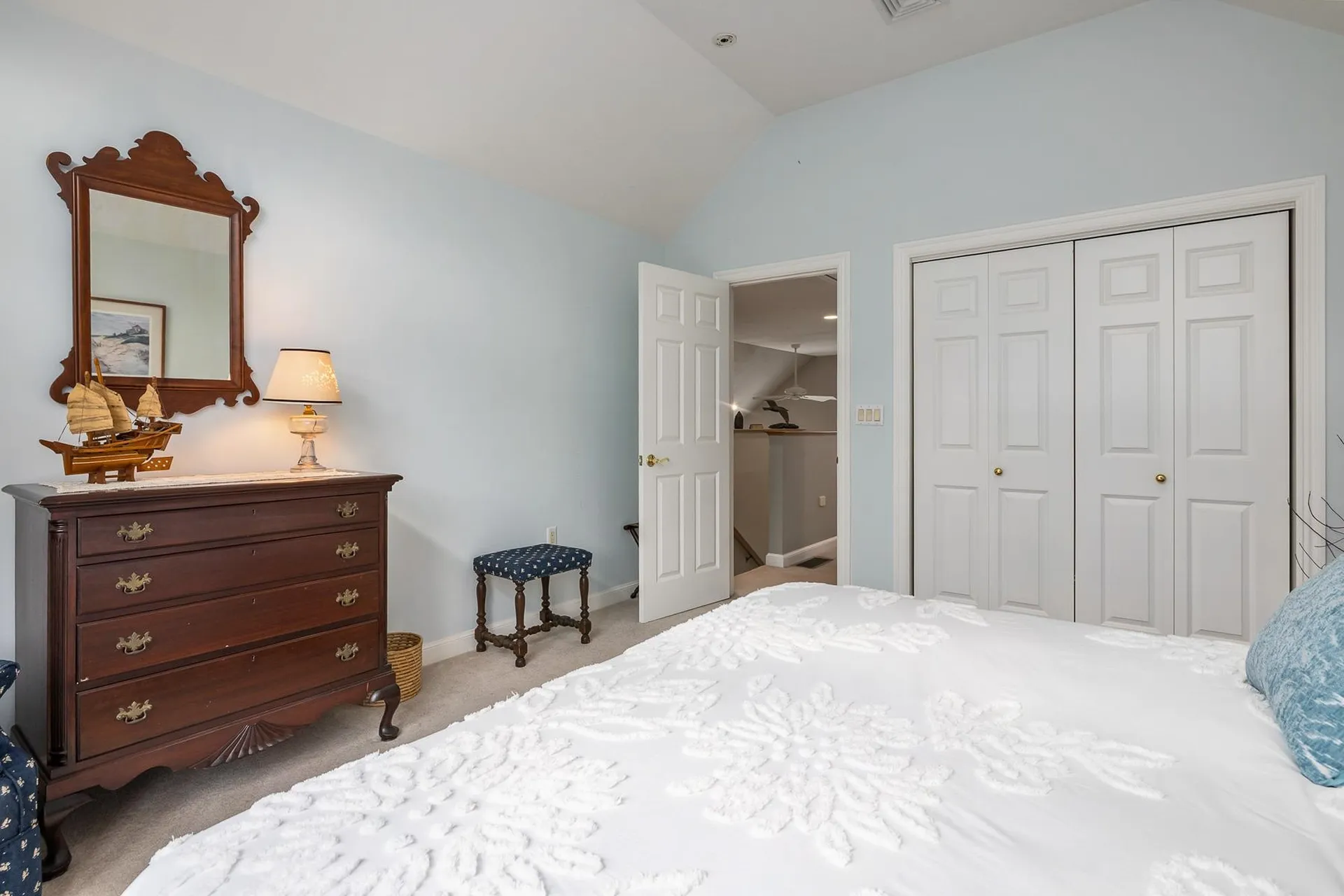 39 Old Bay Road New Castle NH 03854