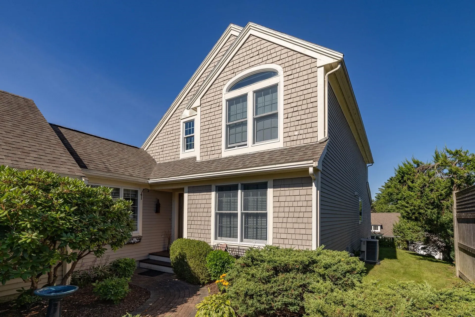 39 Old Bay Road New Castle NH 03854