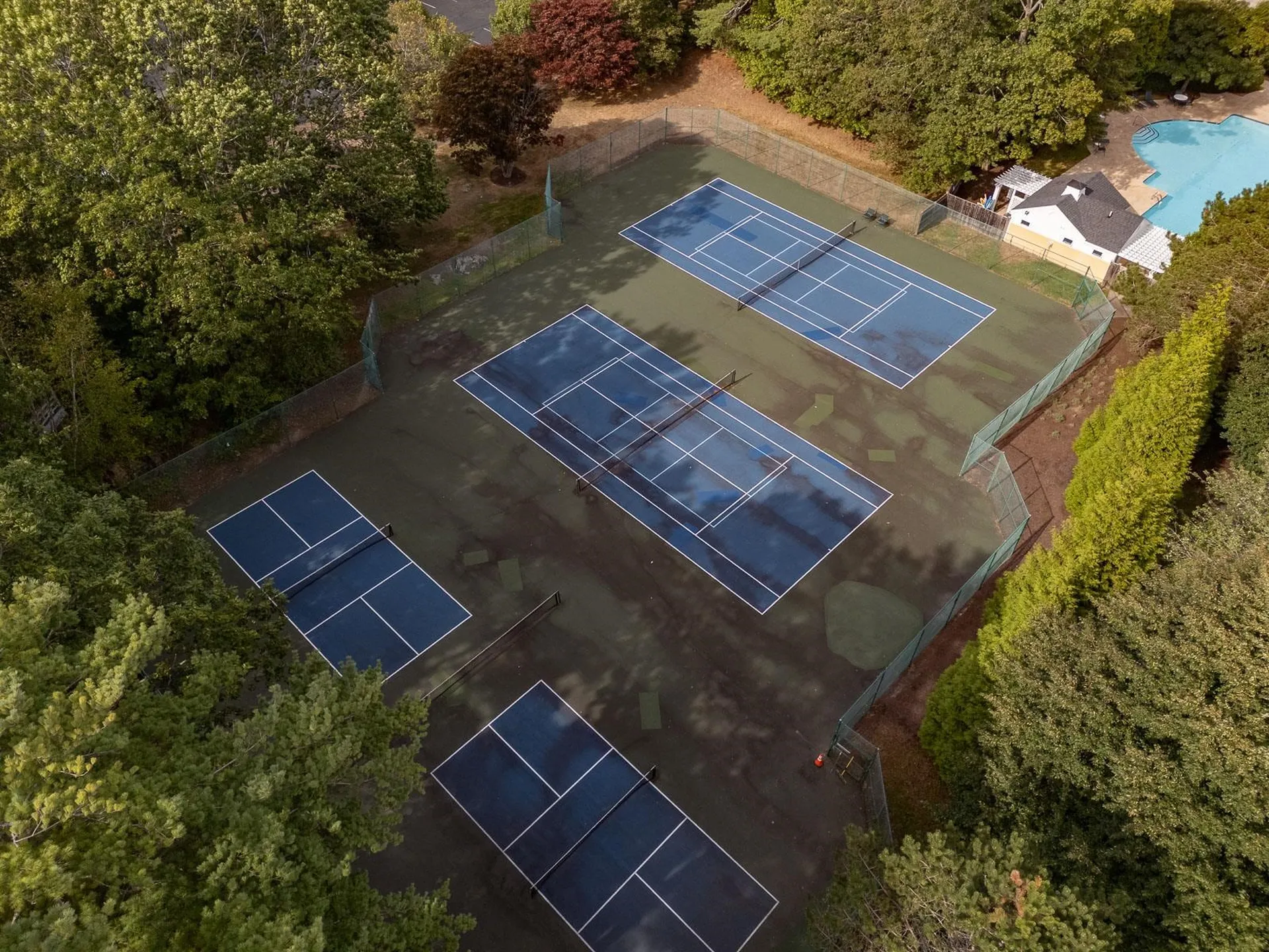 39 Old Bay Road New Castle NH 03854