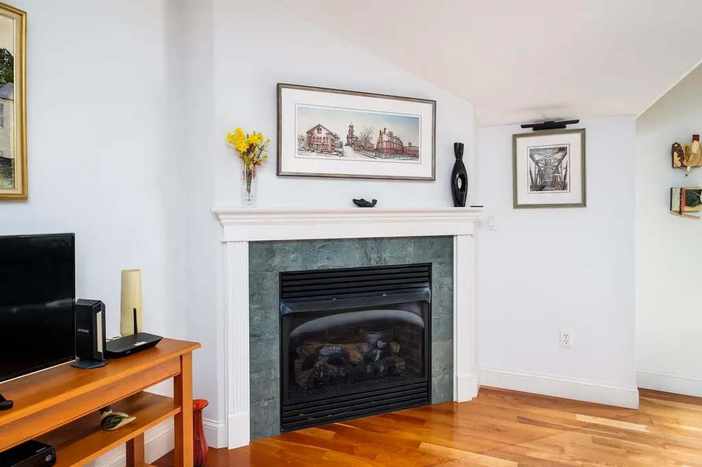 100 Shepards Cove Road Kittery ME 03904