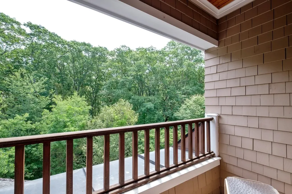 100 Shepards Cove Road Kittery ME 03904