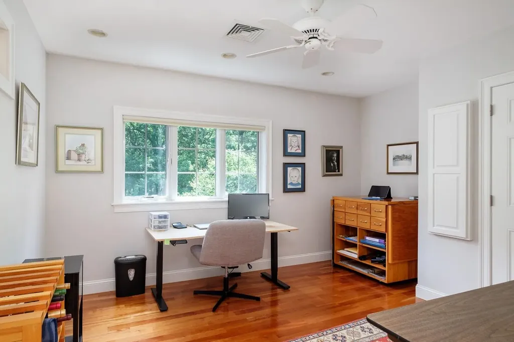 100 Shepards Cove Road Kittery ME 03904