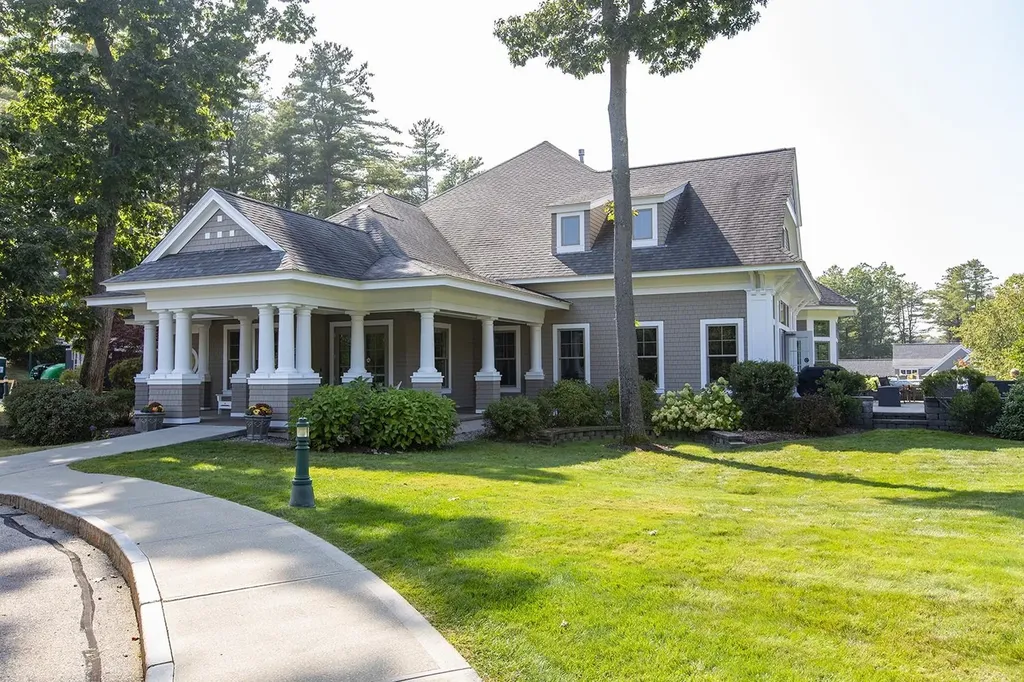 100 Shepards Cove Road Kittery ME 03904