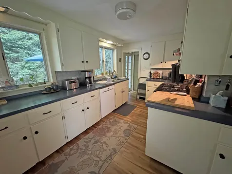 155 Upper Dummerston Road Brattleboro VT 05301