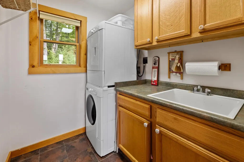 157 Dartt Hill Road Bethel VT 05032