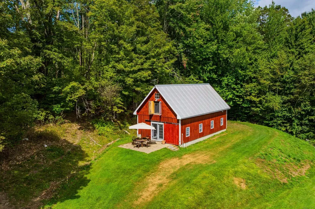 157 Dartt Hill Road Bethel VT 05032