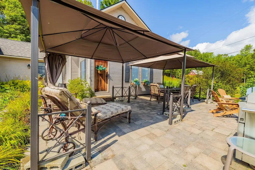 157 Dartt Hill Road Bethel VT 05032