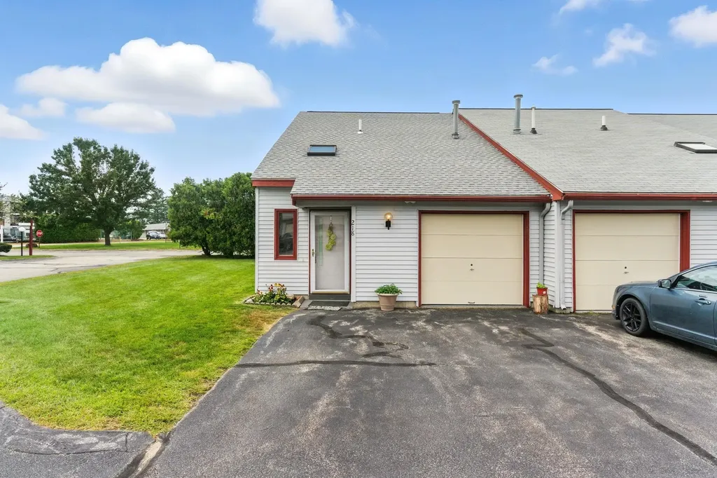 218 Millwright Drive Nashua NH 03063