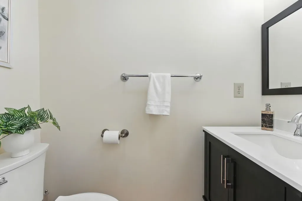 218 Millwright Drive Nashua NH 03063