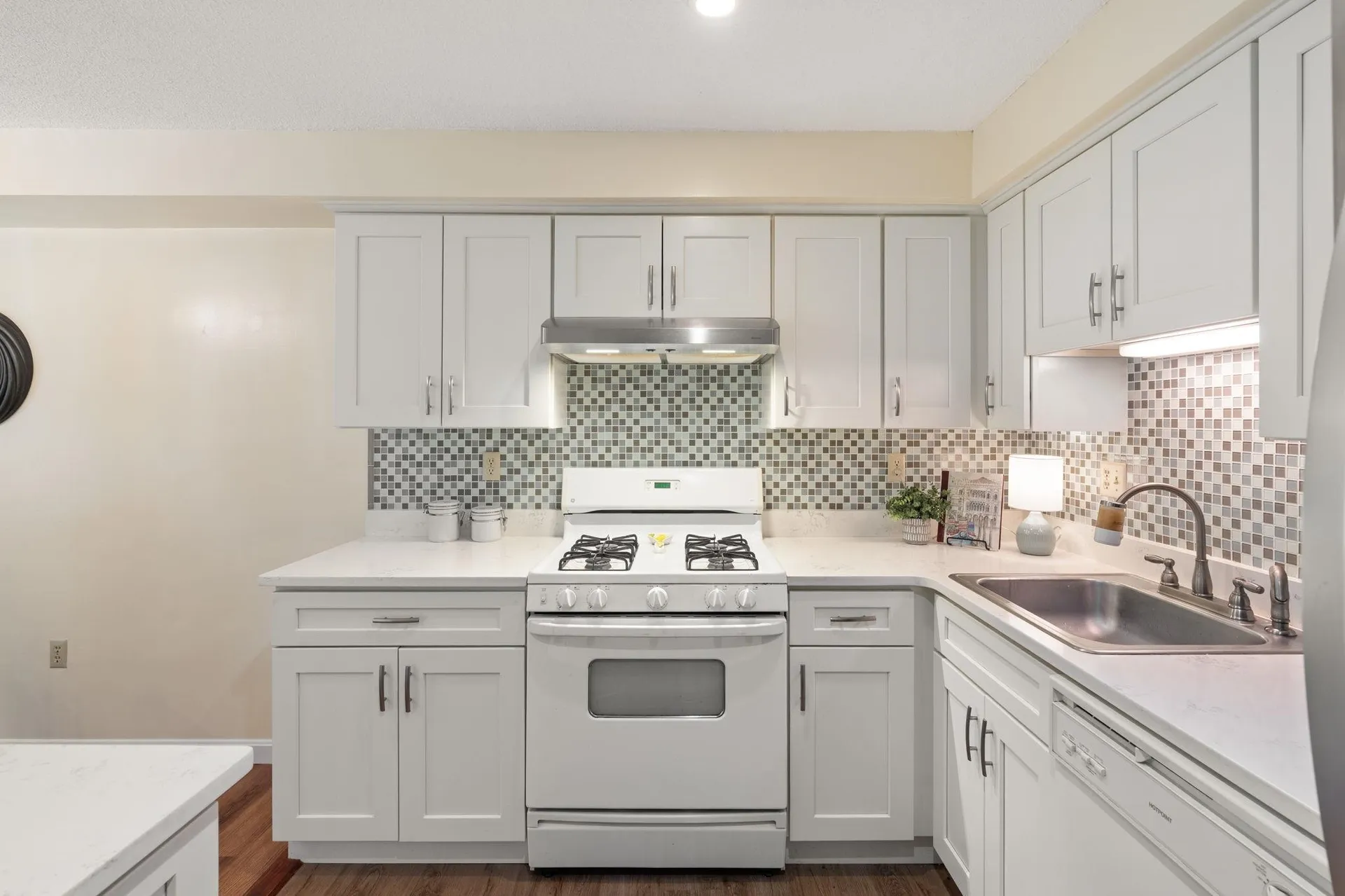 218 Millwright Drive Nashua NH 03063