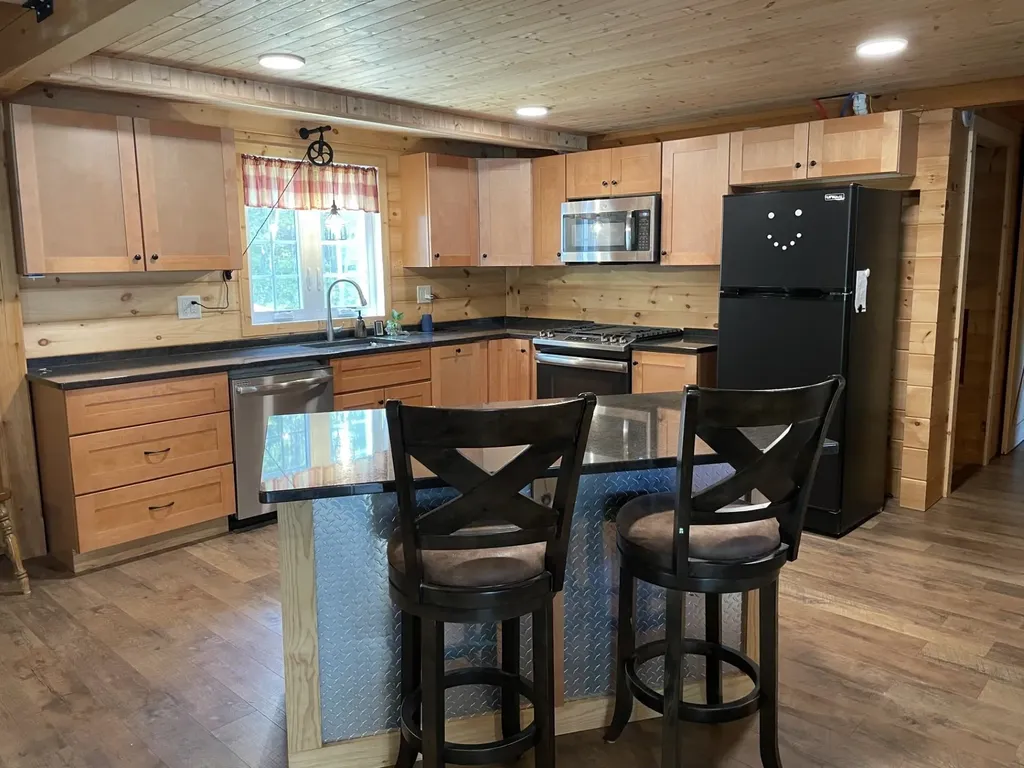 168 Route 103 E Warner NH 03278