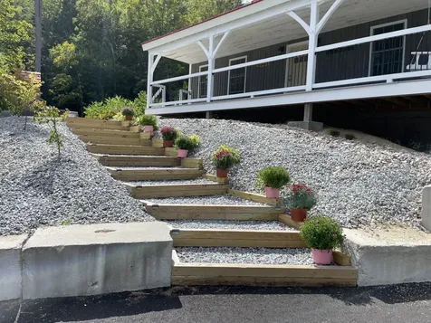 168 Route 103 E Warner NH 03278