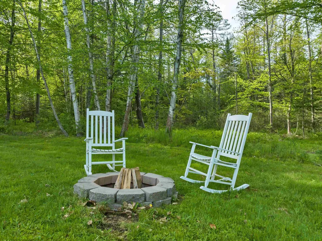 7 Perch Pond Road Campton NH 03223