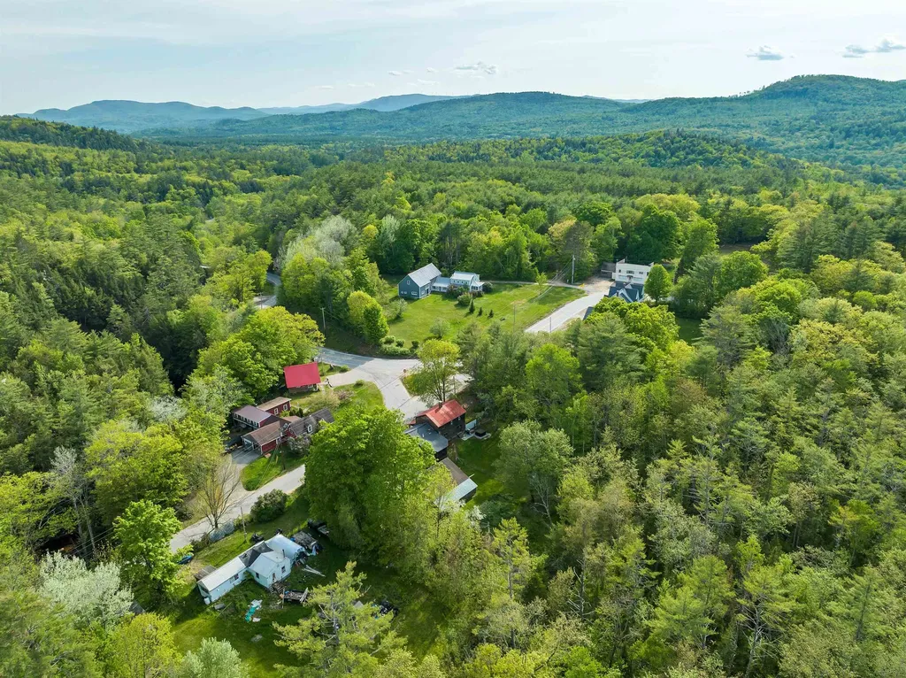 7 Perch Pond Road Campton NH 03223