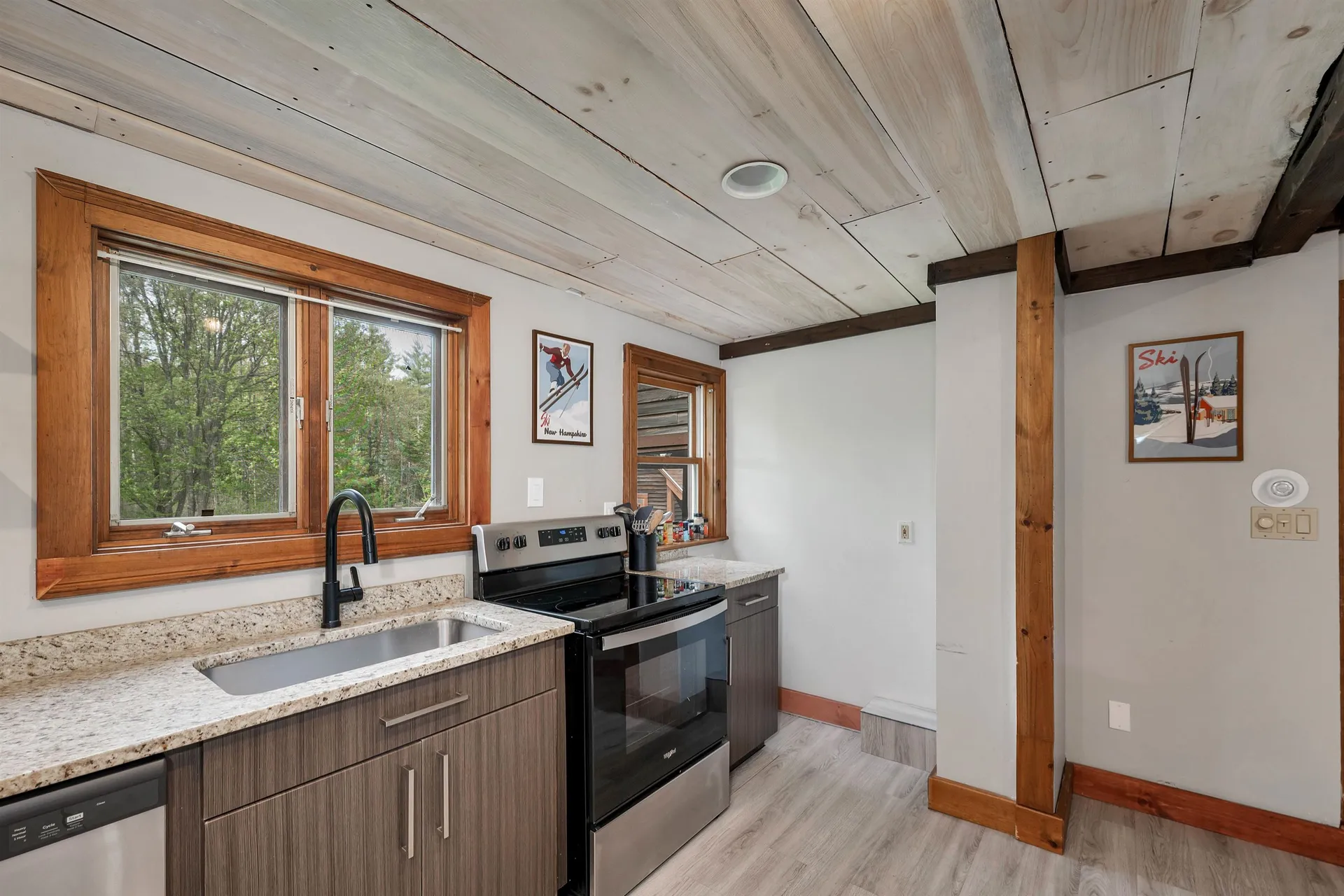 7 Perch Pond Road Campton NH 03223