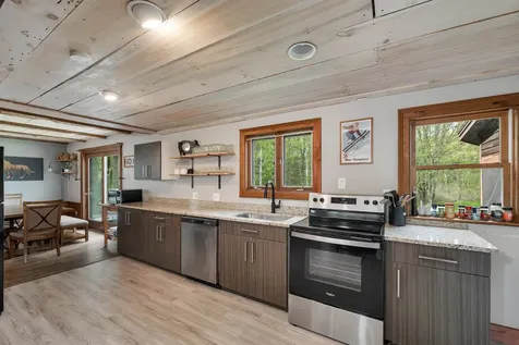 7 Perch Pond Road Campton NH 03223